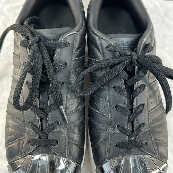 Adidas Superstar Metallic Toe Leather Sneakers - Picture 7 of 10